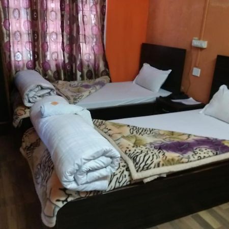 Vamoose Buddha Hotel 达旺 外观 照片