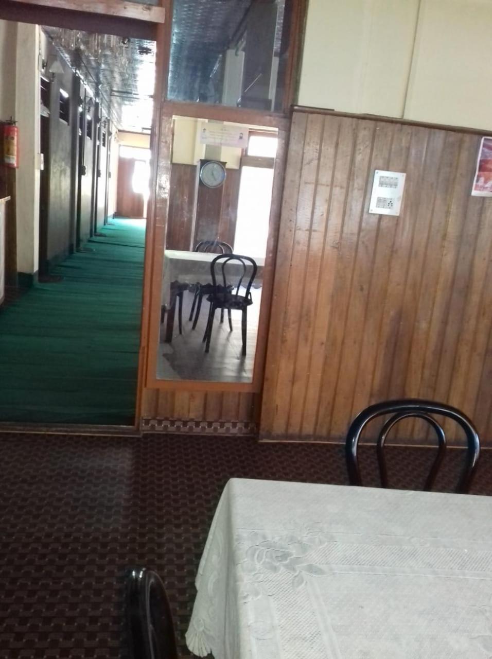 Vamoose Buddha Hotel 达旺 外观 照片