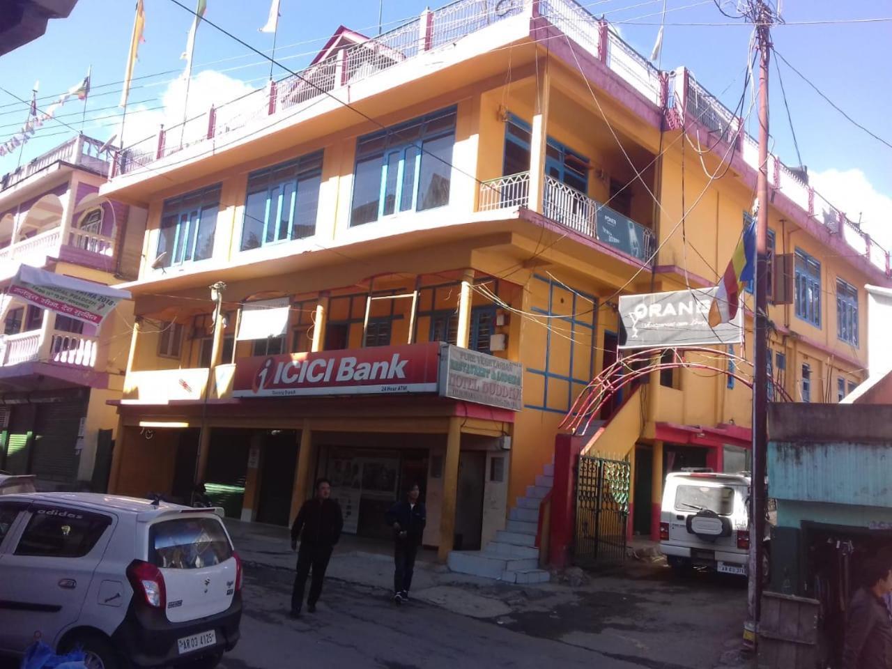 Vamoose Buddha Hotel 达旺 外观 照片